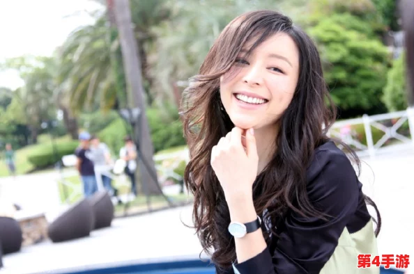 日本白嫩嫩的BBWBBW：绝对让人心动，肌肤如脂似雪，令人陶醉其中