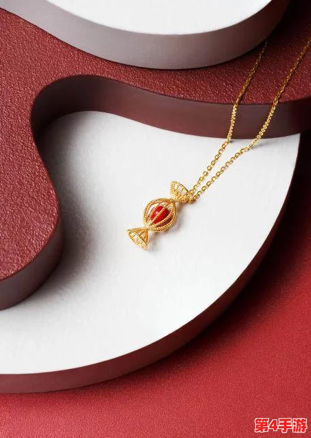 探秘归龙潮:长命锁角色独特魅力与背景故事深度剖析 探秘归龙潮:长命锁角色独特魅力与背景故事深度剖析