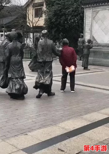 十个脚趾锁起来挠痒你能坚持多少？网友纷纷表示：“好奇又刺激，想试试！”