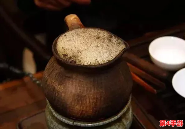 探索《地下城与勇士》中光与暗的视觉盛宴：哪一方美学更触动玩家心灵？