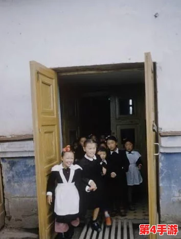 2024年必玩二战题材手游精选：沉浸式大型战争游戏下载指南，重温经典战役瞬间