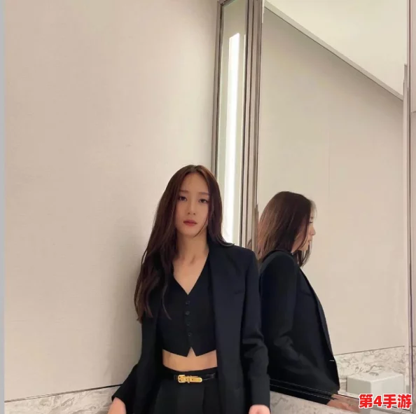 晶晶的极限改造日记大胡子：网友纷纷点赞，称其创意与勇气让人感动，期待更多精彩变身！