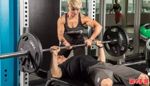 长门和小南锻炼身体的神秘日常：探寻他们健身背后的故事