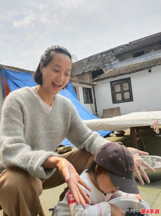 老师脱 让学生摸 拔萝卜，这样的教学方式真是太大胆了，难道教育真的可以这么随意吗？