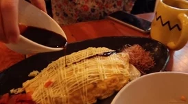 校霸在小树林请我吃麻辣烤肠,背后隐藏的校园人际关系与青春故事令人深思 校霸在小树林请我吃麻辣烤肠,背后隐藏的校园人际关系与青春故事令人深思