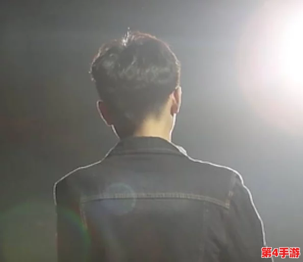海角偷腥大神：揭示背后那些不为人知的秘密与故事