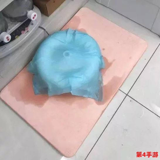 纸巾盒用我妹妹做实验,网友评论:这是什么奇葩的实验?难道是要测试纸巾的吸水性还是妹妹的耐心? 纸巾盒用我妹妹做实验,网友评论:这是什么奇葩的实验?难道是要测试纸巾的吸水性还是妹妹的耐心?