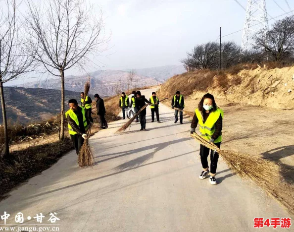 久久人力资源与普通版对比：全面解析用户喜爱的高效服务与典型优势