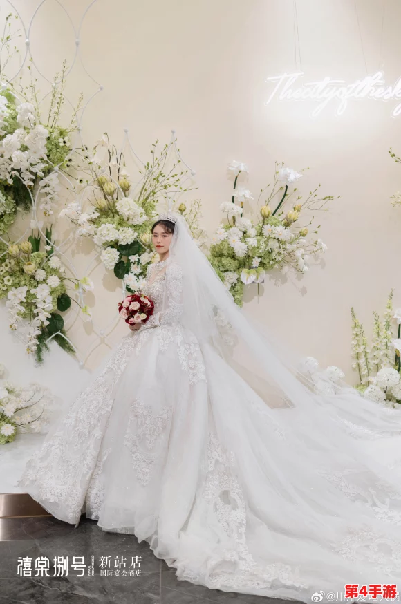 柚子猫糖心logo婚纱新娘：全新设计引领时尚潮流，成为2024年婚礼季的热门选择