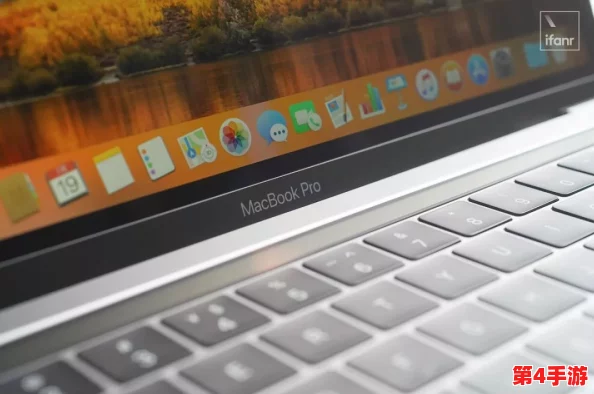 Windows1819岁MacBook Pro：网友评价称其性能强劲但电池续航略显不足，适合轻度办公与娱乐使用。