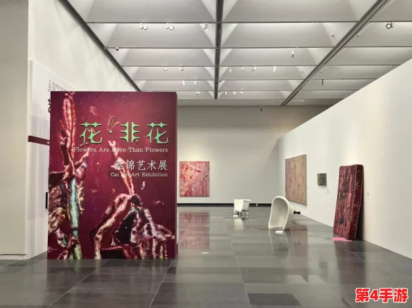 张津渝在国际艺术展上获奖，展示了中国传统文化的独特魅力与现代创新结合的作品
