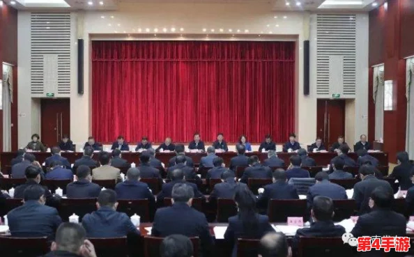 我们四个人换着来，共同努力，团结合作，取得了巨大成功！