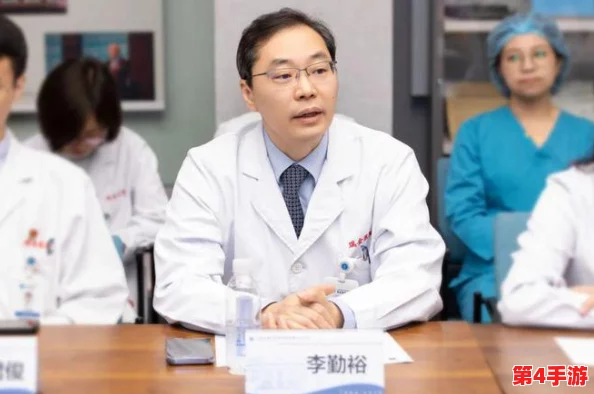 护士长在办公室躁BD，用户评价：这位护士长专业又热情，让我感到安心和信赖