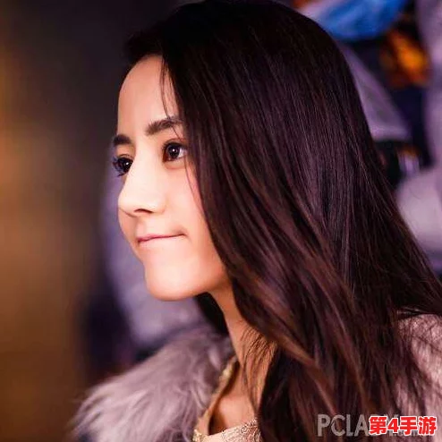 星空无限传媒回家过年七部曲女主,因其出色表现获评年度最佳女演员,引发广泛关注与讨论 星空无限传媒回家过年七部曲女主,因其出色表现获评年度最佳女演员,引发广泛关注与讨论