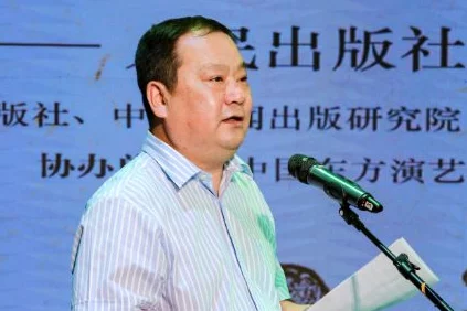 黑料社万里长征网：揭示网络背后的隐秘交易与信息操控现象引发广泛关注