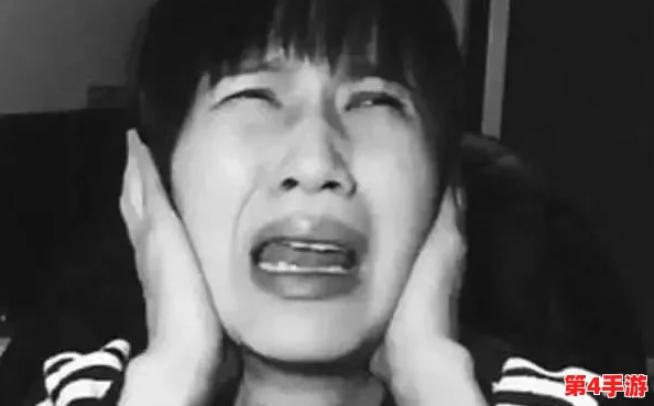 黑土一脸享受翻白眼，展现了对生活的无奈与幽默，让人深思当代年轻人的心态与情感表达方式