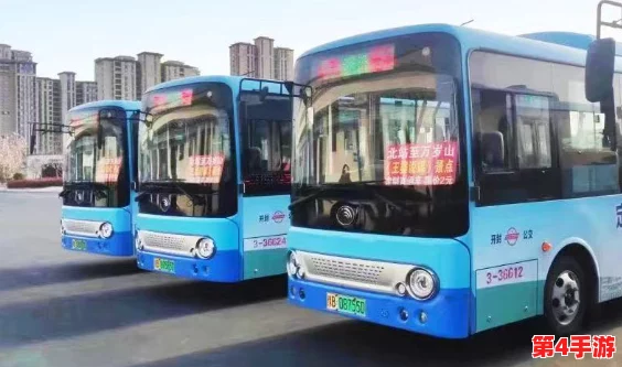 公交车缓慢而有力的C林静：2024年智能交通新趋势与城市出行变革的深度分析