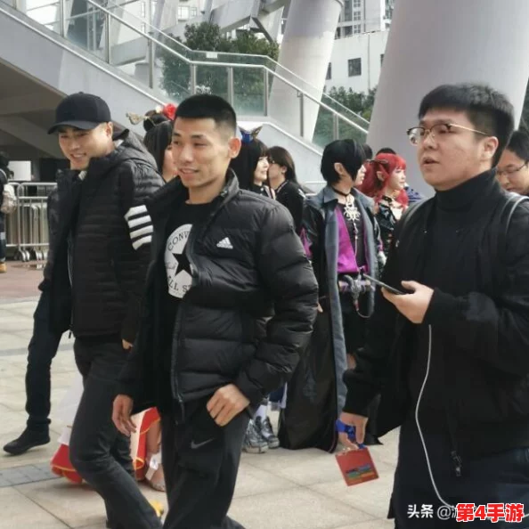 DNF竞技领域：全国格斗大赛与F1天王赛，哪个赛事的冠军荣誉更具含金量？