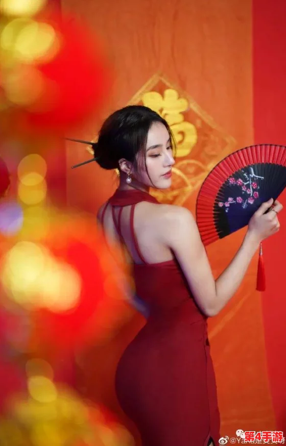 东方女子下部欣赏AssBBl，展现独特魅力与风情，引发热议与关注的视觉盛宴