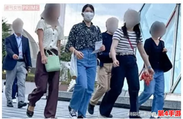女子网球部部长雷火剑被曝与神秘男友秘密约会，校园恋情引发热议！