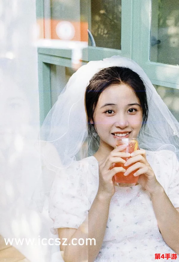 爆乳女神▌麻酥酥▌免费网站：分享网络文化与亚洲偶像现象，探讨其影响力与受众群体分析
